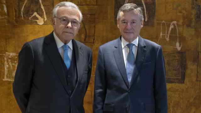 Isidro Fainé, presidente de Criteria Caixa y la Fundación La Caixa, junto a Ángel Simón, consejero delegado de Criteria Caixa.
