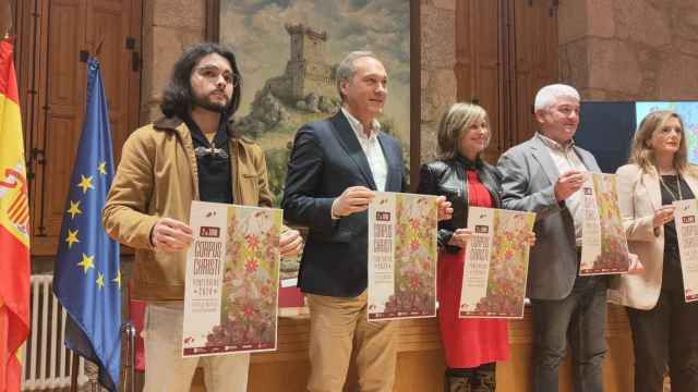 Presentación del cartel del Corpus Christi de Ponteareas 2024.