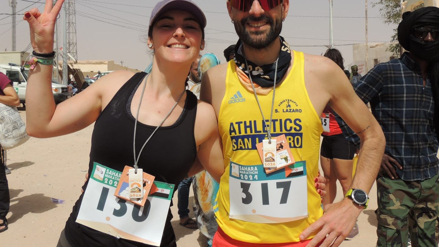 Los concejales Sara Penedo y Roberto Garrido participan en el maratón del Sáhara