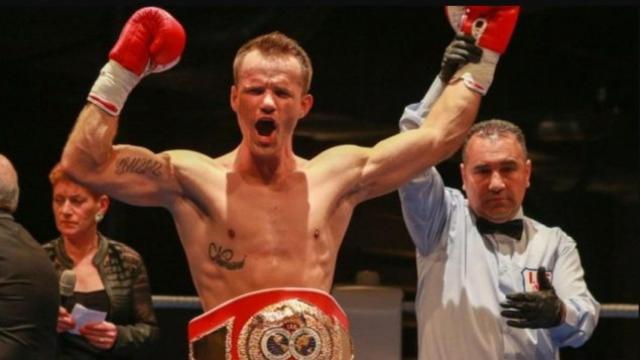 El boxeador Besar Nimani.