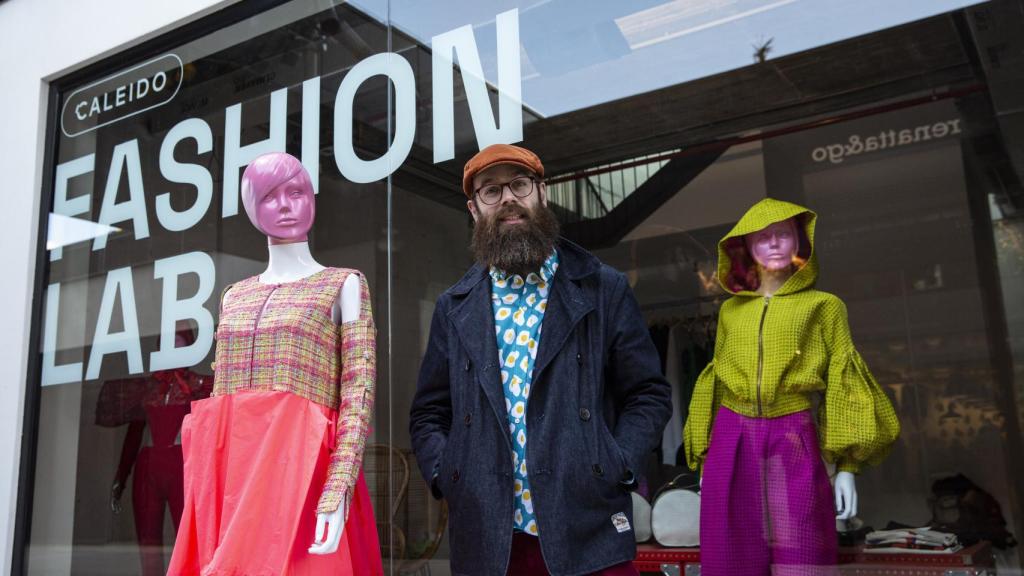 Caleido Fashion Lab es una apuesta por la moda de proximidad, pequeñas producciones y piezas especiales.