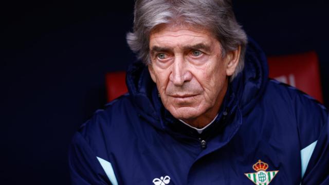 Manuel Pellegrini, en el banquillo durante uno de los partidos de la temporada.