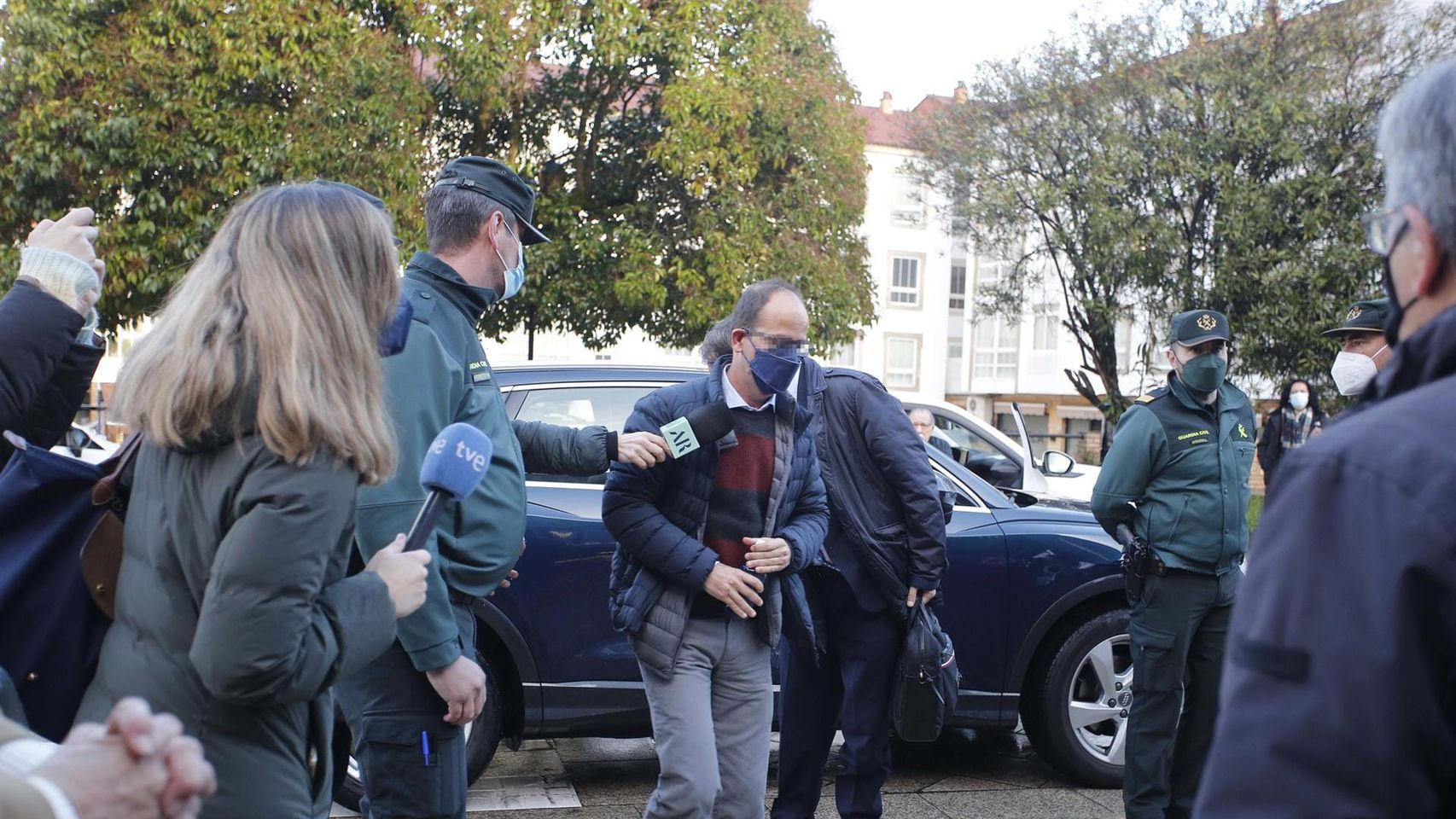 El exnovio de Déborah Fernández Cervera, a su llegada a los juzgados en marzo 2022, para declarar como único investigado por la desaparición y muerte de la joven viguesa.