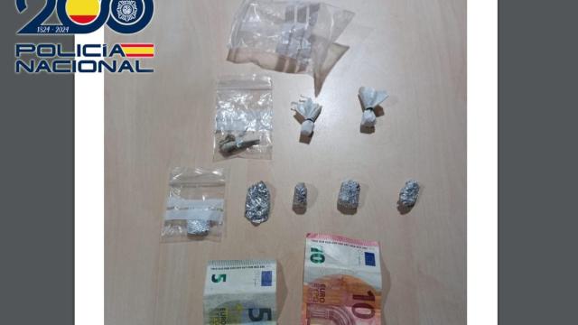 Droga y dinero intervenido por la Policía Nacional
