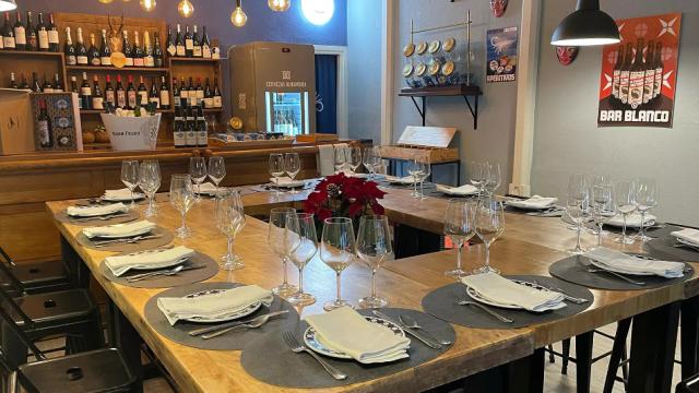 El interior del local.