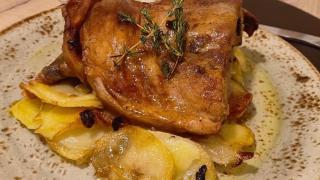 El mejor ternasco asado de todo Aragón lo sirven en estos restaurantes de Huesca: el más delicioso y tierno