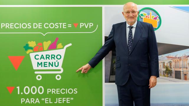 Juan Roig, este martes en las oficinas de Mercadona. EE