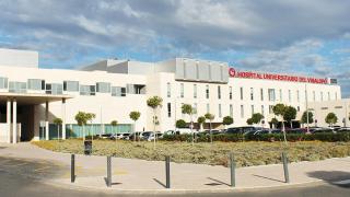 Fachada del Hospital del Vinalopó, con gestión público-privada de Ribera Salud.