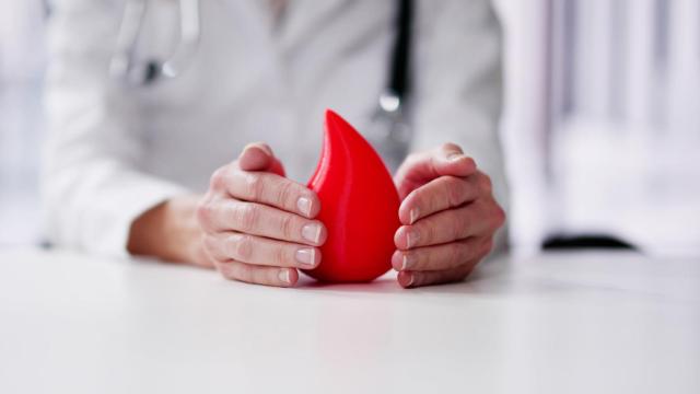 La hemofilia en la mujer: el desafío emocional que supone la 'culpa' de ser portadora