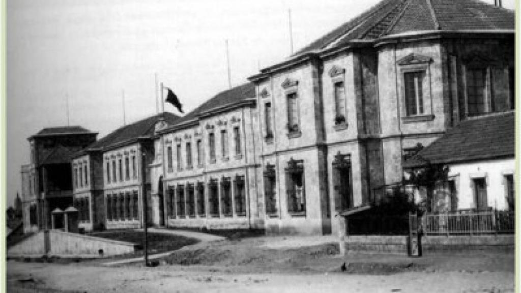 Cuartel de Caballería Julián Sánchez El Charro