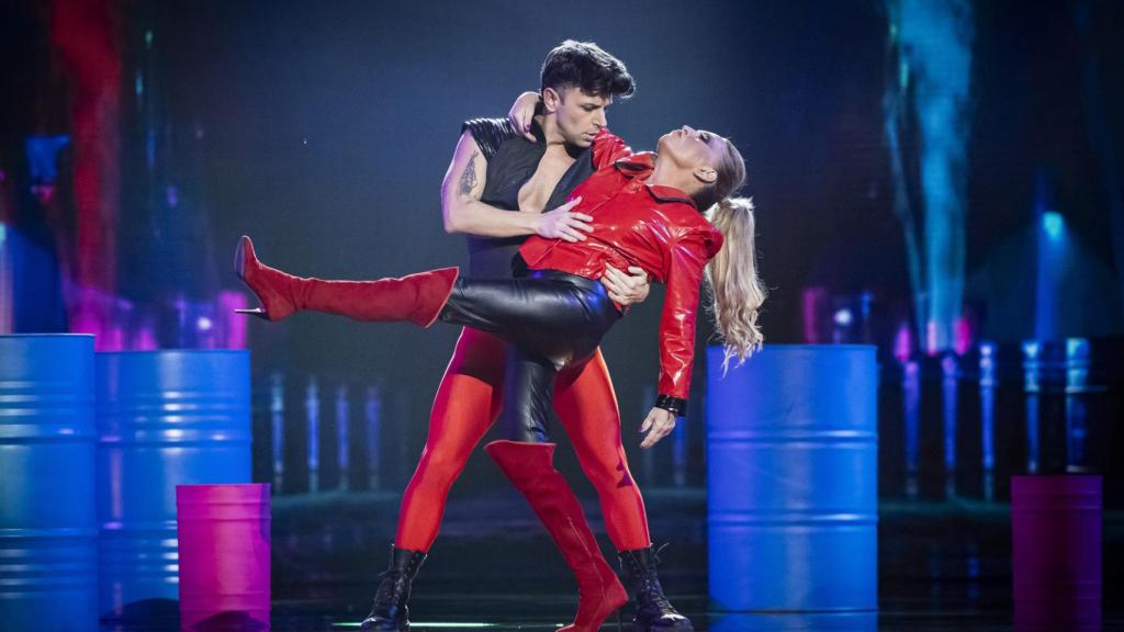 Lydia Lozano participa como concursante del programa 'Baila como puedas' de TVE.