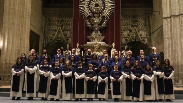 La escolanía Domus Carmina durante uno de sus conciertos.