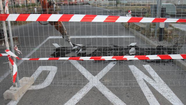 Obras en un paso a nivel