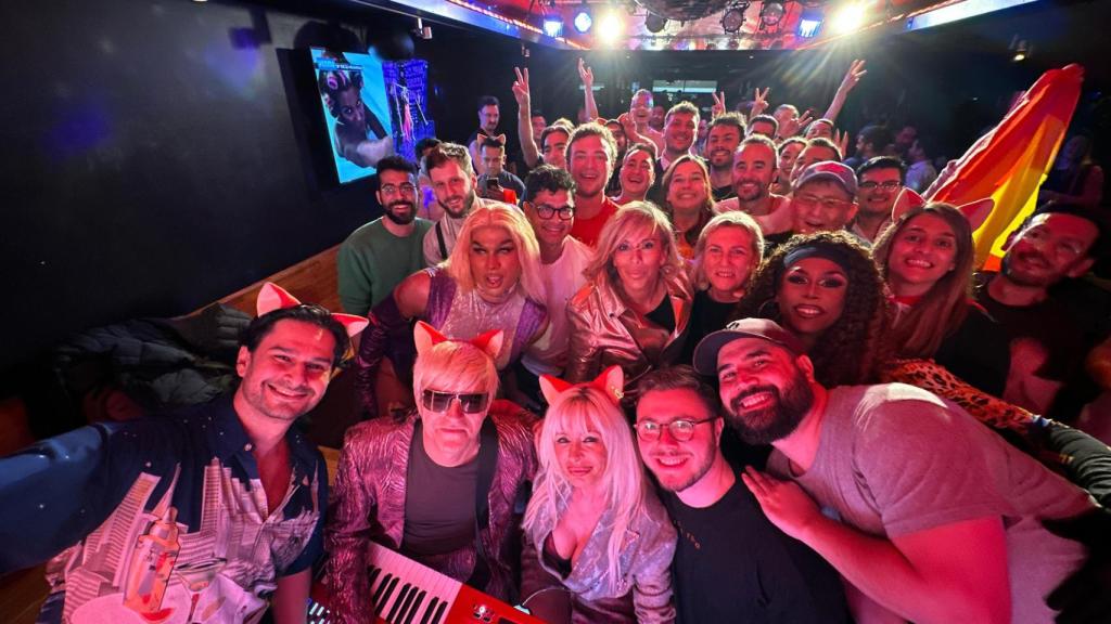 Nebulossa con los eurofans neoyorkinos.