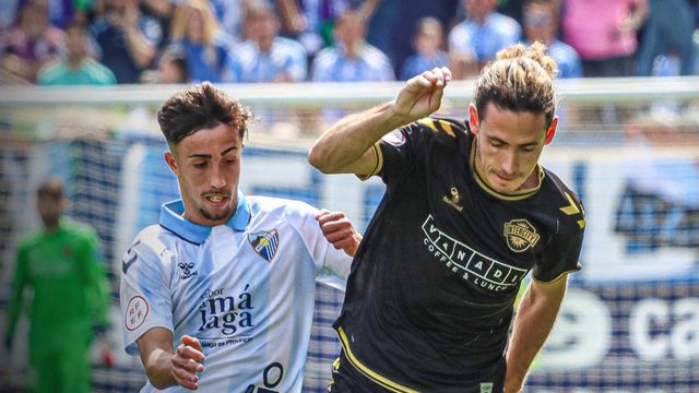 Larrubia durante el Málaga CF vs. Intercity