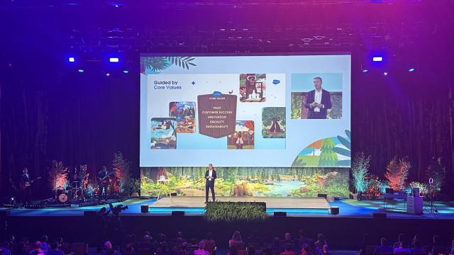 Enrique Polo de Lara, country manager de Salesforce en España, durante la bienvenida del World Tour Madrid 2023.