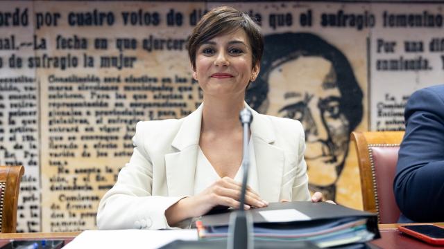 La ministra de Vivienda y Agenda Urbana, Isabel Rodríguez, comparece durante una Comisión de Vivienda y Agenda Urbana.