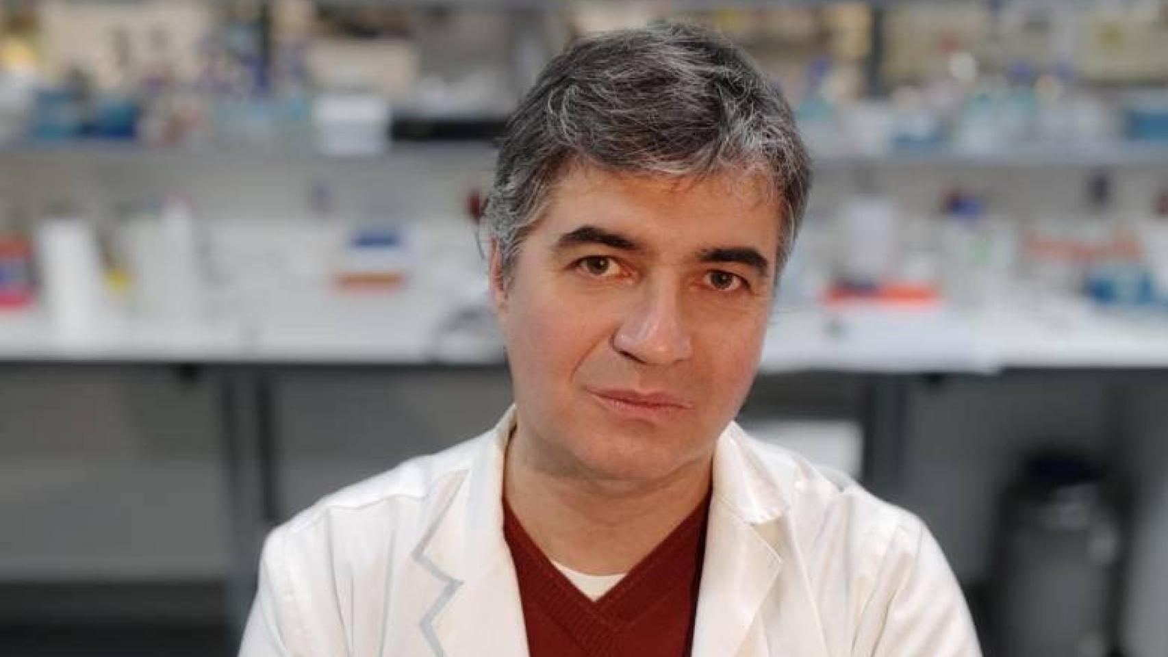 Óscar Aguilera, director de la investigación.