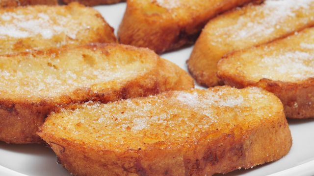 Receta de torrijas saludables y en solo 10 minutos.