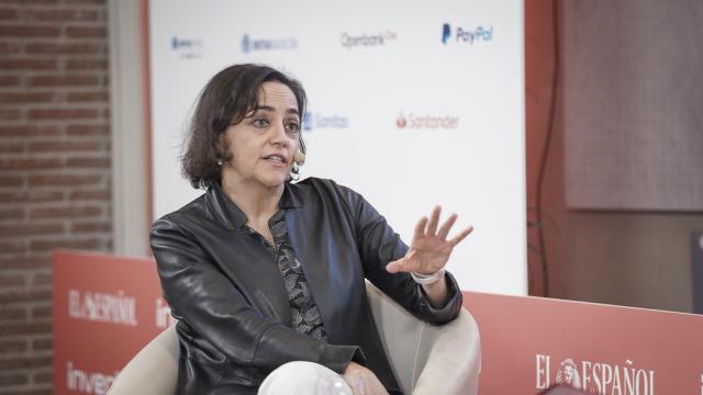 Almudena Román, directora general de Banca para Particulares de ING España, en el IV Observatorio de las Finanzas de EL ESPAÑOL e Invertia.