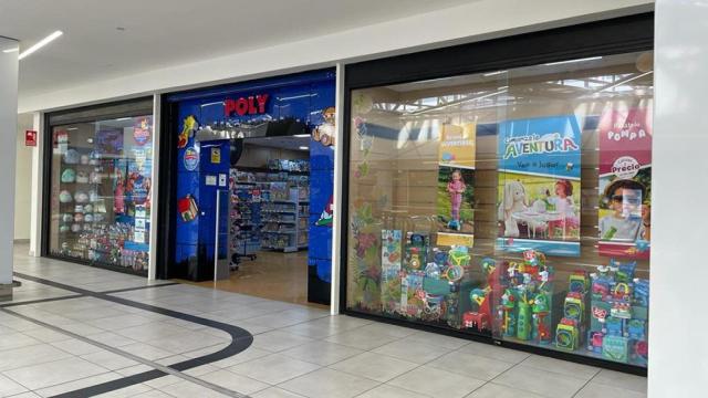 Tienda de Poly.
