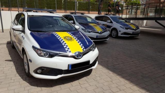 Coches patrulla de la Policía Local de Benidorm.