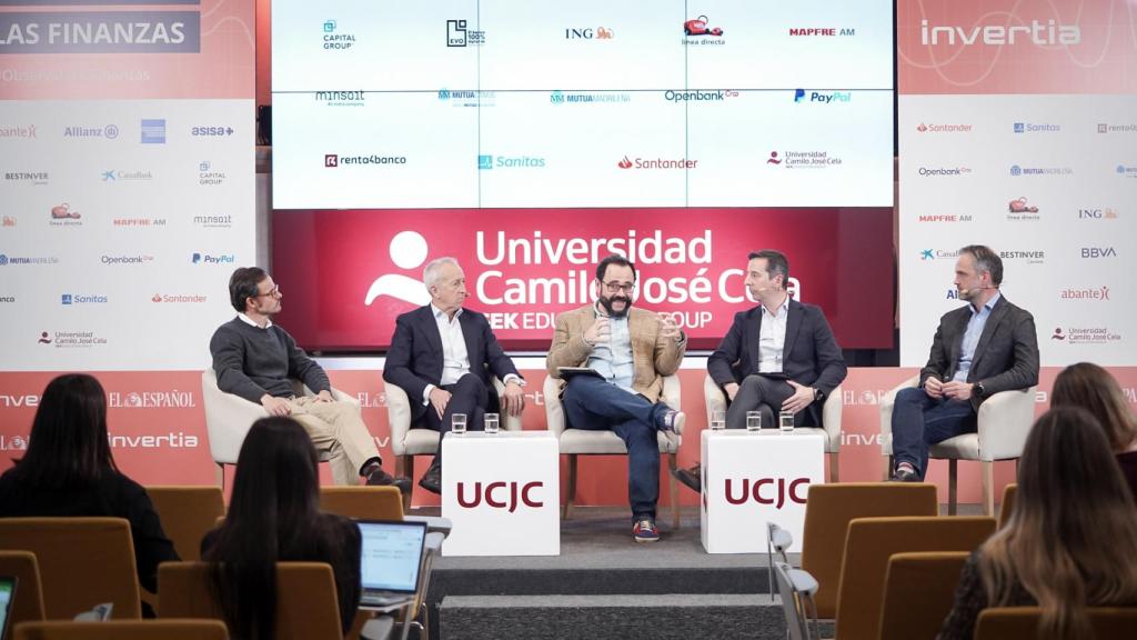 Mesa redonda Seguros de Salud.