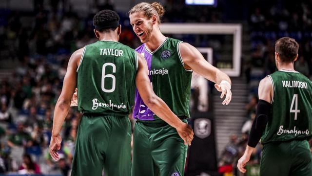 Kameron Taylor y Dylan Osetkowski, jugadores del Unicaja
