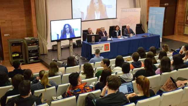 Primera jornada de ParatradIT-2024 en la UVigo.