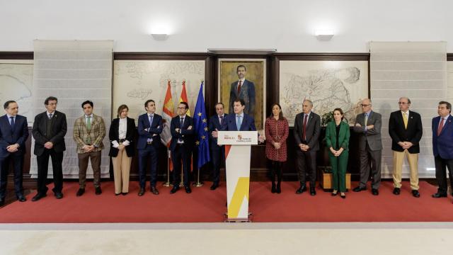 El presidente de la Junta de Castilla y León, Alfonso Fernández Mañueco, mantiene un encuentro con el Patronato de la Fundación TecnoVitae
