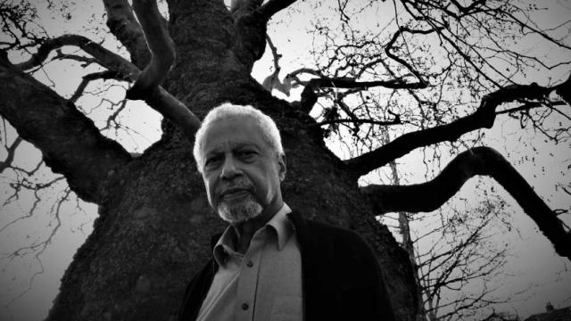 Abdulrazak Gurnah, Premio Nobel de Literatura, en la serie 'Palabra de Nobel'. © CaixaForum+