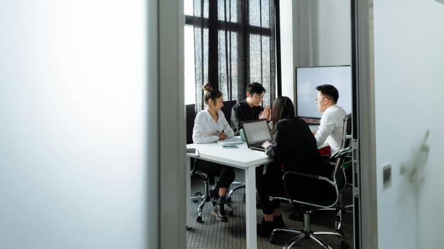 Una reunión de trabajo.