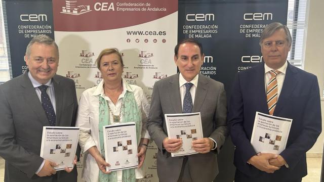 Horacio Molina, Yolanda de Aguilar, Javier González de Lara y José Carlos Escribano.