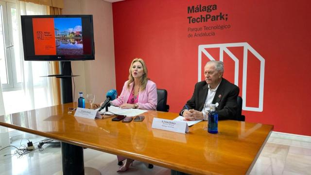 Carolina España y Felipe Romera, este viernes en la presentación de los datos.
