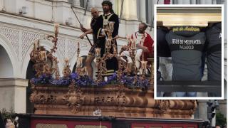 Paso junto a una imagen de la molía jerezana, manera de cargar la talla