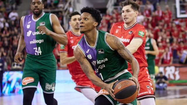 Tyson Carter durante el Covirán Granada vs. Unicaja