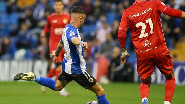 De la Nava apaga otro incendio en el Rico Pérez (1-1)