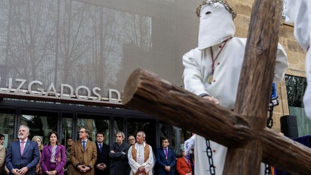 El presidente de la Junta de Castilla y León, Alfonso Fernández Mañueco, asiste al acto del Indulto del Preso de Salamanca