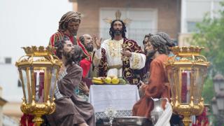 En imágenes: La Cena, en su estación de penitencia