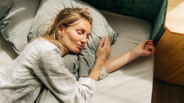 El sencillo método para evitar el insomnio y descansar mejor por las noches.