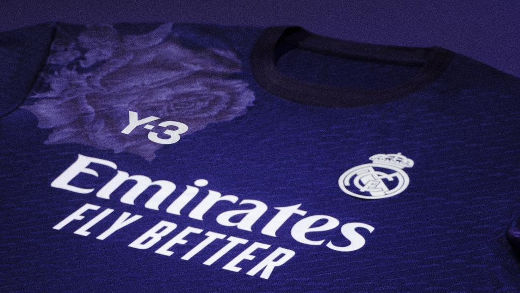 Cuarta equipación del Real Madrid en la temporada 2023/24