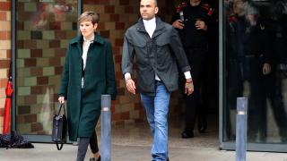 Dani Alves, durante su salida del centro penitenciario Brians 2