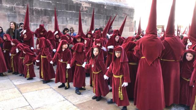 Nazarenos de Estudiantes.