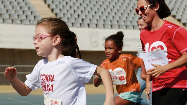 Carrera Corre por una causa.
