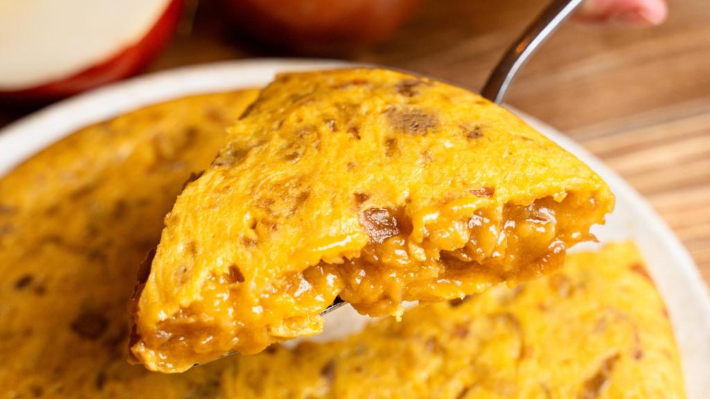 Tortilla con cebolla confitada de La Martinuca.