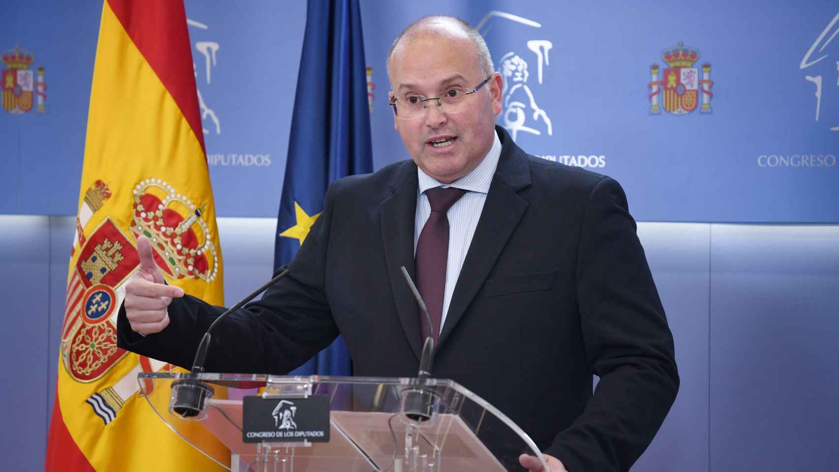 El portavoz del PP en el Congreso, Miguel Tellado, durante una rueda de prensa.