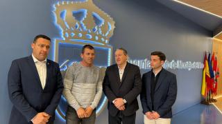 Javier Faúndez inaugura la reforma del Ayuntamiento de Moraleja del Vino