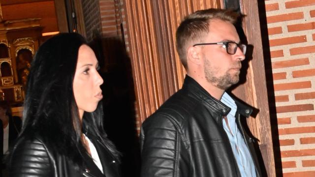 José María Almoguera y Paola Olmedo en el funeral de María Teresa Campos.