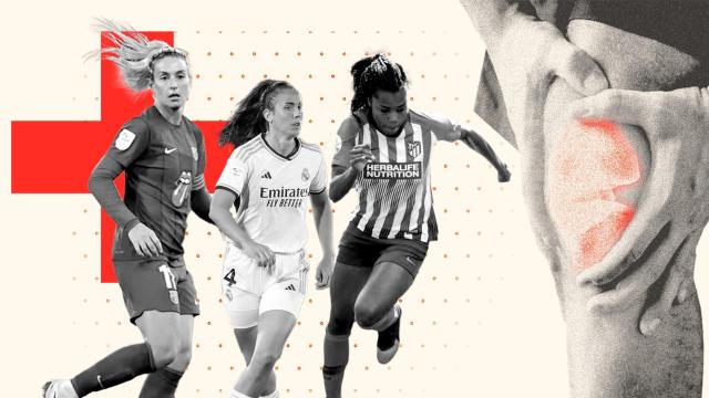 Varias futbolistas y una rodilla lesionada