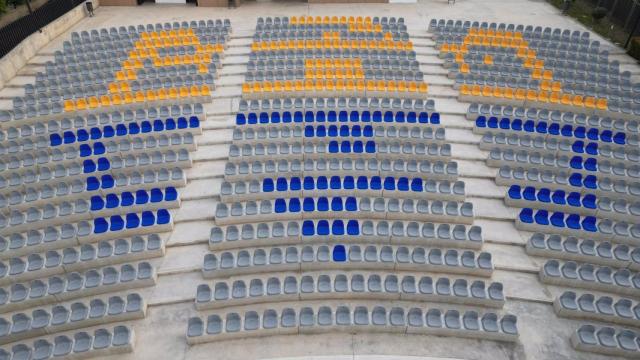 Vista del auditorio municipal de Rincón de la Victoria con los asientos.